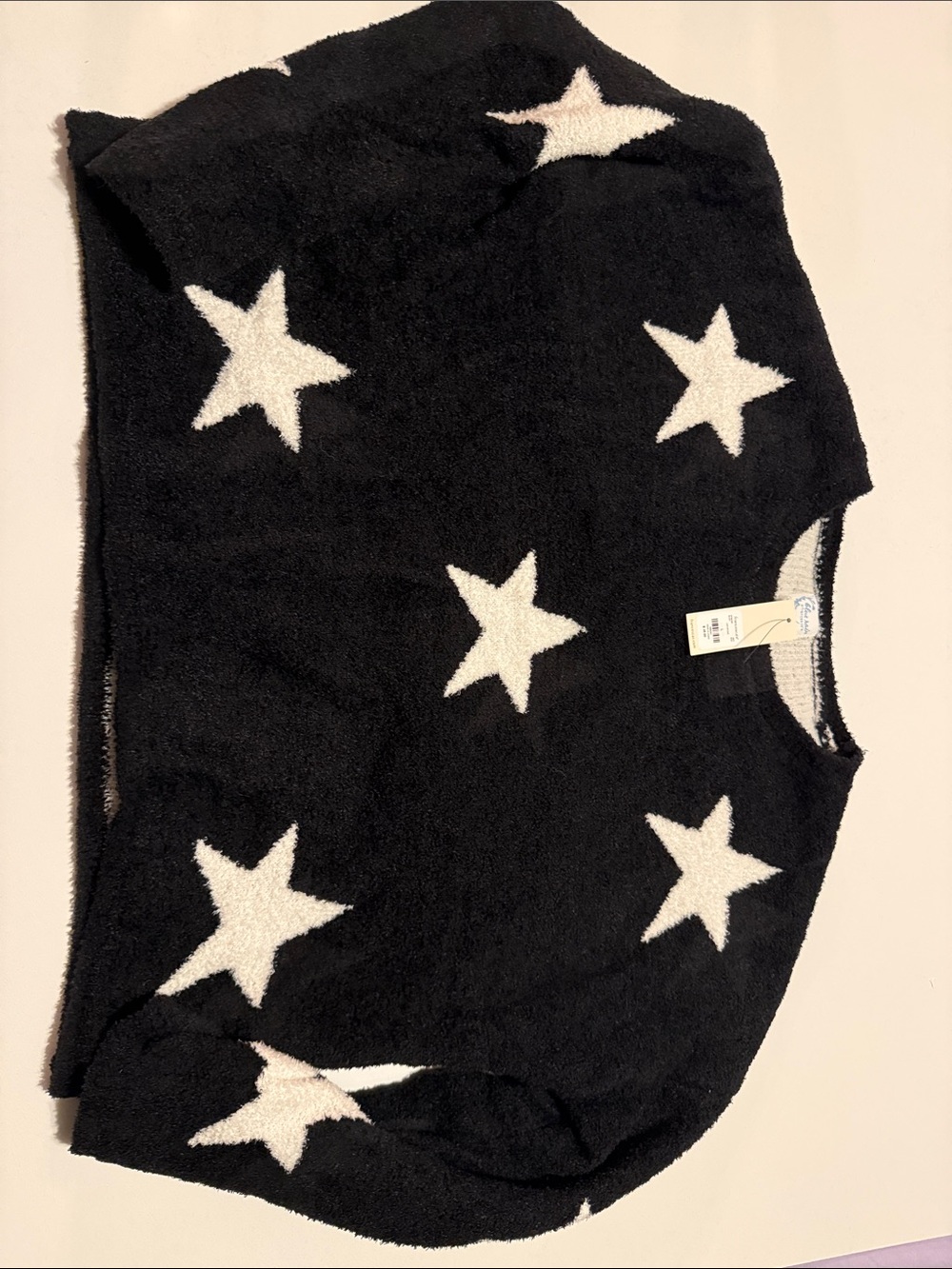 Francesca's Collections Black & White Star Crew Sweater